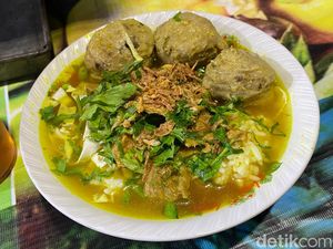 Soto Bakso Mbak Ayu Laris di Surabaya, Idenya Ternyata karena Ini Soto Bakso Mbak Ayu Laris di Surabaya, Idenya Ternyata karena Ini