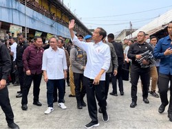 Dampingi Jokowi ke Pasar Johar Karawang, Mendag: Semua Harga Turun