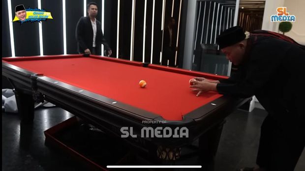 Garasi Rumah Raffi Ahmad