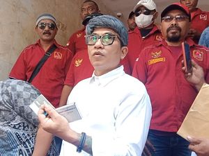 Eks Rekan Band Sebut Ipay Bukan Pencipta Tunggal Lagu Cinderella Eks Rekan Band Sebut Ipay Bukan Pencipta Tunggal Lagu Cinderella