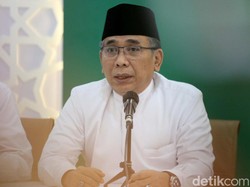 Gus Yahya Soroti Pengurus yang Tak Hormat pada Rais Aam PBNU