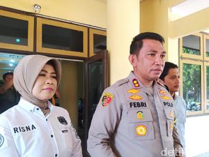 Agus yang Umpat dan Cakar Polisi Jadi Tersangka Tapi Tak Ditahan Agus yang Umpat dan Cakar Polisi Jadi Tersangka Tapi Tak Ditahan