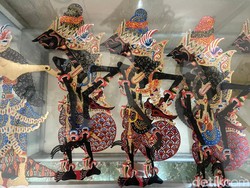 65+ Contoh Tembung Saroja Lengkap dengan Artinya