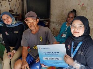 Rasa Syukur Tajudin Pencari Cacing Sutera Terima Donasi dari Sahabat Baik