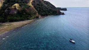 Objek Wisata Bukit Larata Likupang yang Mempesona