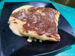 10 Jajanan Enak di Stasiun Gondangdia, Harganya Mulai Goceng!