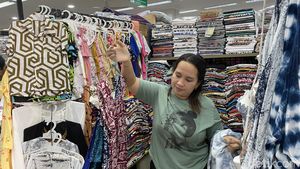 Berburu Oleh-oleh Khas Bali di Pasar Seni Sukawati