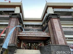 Berbelanja Oleh-Oleh khas Bali di Pasar Seni Sukawati, Lengkap dan Murah