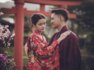 10 Potret Kemesraan Sarah Menzel dan Azriel Hermansyah yang Segera Menikah