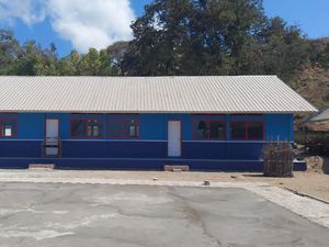 Brantas Abipraya dan 23 BUMN Renovasi Gedung SD di Labuan Bajo