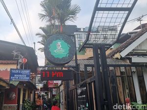 Menginap di Gang Sosrowijayan, Sarapan di Sini Saja... Nyam! Menginap di Gang Sosrowijayan, Sarapan di Sini Saja... Nyam!