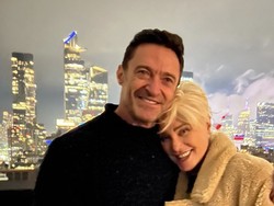 Putuskan Cerai, Hugh Jackman Pernah Tulis Pesan Bucin ke Istri