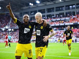 Freiburg Vs Borussia Dortmund: Comeback, Die Borussen Menang 4-2 Freiburg Vs Borussia Dortmund: Comeback, Die Borussen Menang 4-2