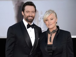 Hugh Jackman Disebut Selingkuh dengan Sutton Foster, Ini Reaksi Eks Istrinya