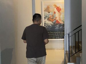 DPRD Depok soal Kapel GBI Cinere Didatangi Warga: Ini Sebuah Diskriminasi DPRD Depok soal Kapel GBI Cinere Didatangi Warga: Ini Sebuah Diskriminasi