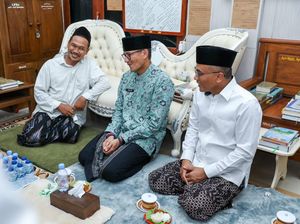 Sowan ke Gus Baha, Sandiaga Diberi Pesan Saling Sinergi Bangun Bangsa