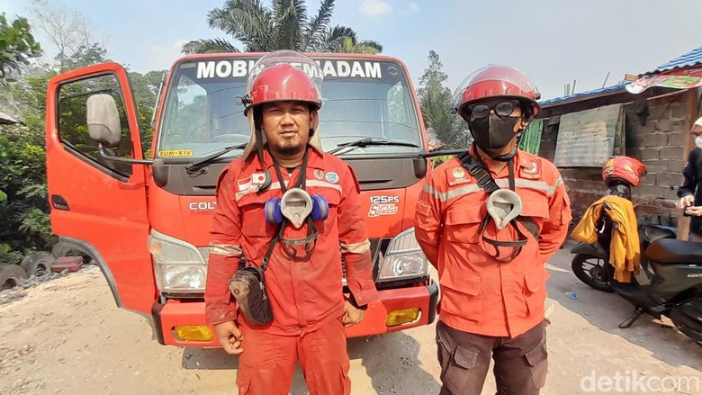 Suka Duka Manggala Agni Padamkan Karhutla: Sulit karena Angin Kencang