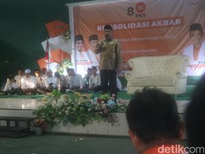 Saat Ahmad Syaikhu Pertanyakan Poster Anies Tanpa Cak Imin di Acara PKS Pati