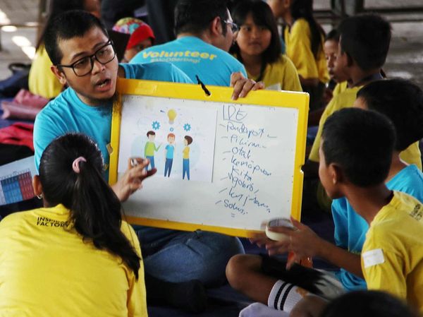 Puluhan Anak Antusias Mengikuti Literasi Baca Tulis