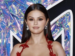 Selena Gomez Dihujat karena Unggahannya Soal Perang, Berniat Hapus Instagram