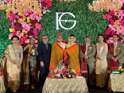 Zulhas Doakan Pernikahan Anak Hotman Paris: Berkah-Banyak Keturunan Hebat