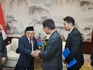 Bertemu Wapres Maruf, Gubernur Guangxi Puji Keramahan Rakyat Indonesia Bertemu Wapres Maruf, Gubernur Guangxi Puji Keramahan Rakyat Indonesia