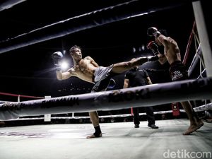 Aksi Petarung di Baku Hantam Championship