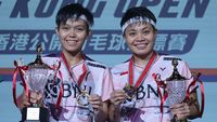 Potret Apriyani/Fadia di Podium Juara Hong Kong Open 2023