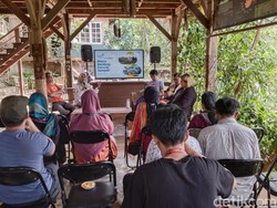 Stop Bebani Sampah ke TPA Sarimukti!