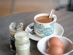 Ada Kopi hingga Kudapan Enak di 5 Kopitiam Tangerang Ini