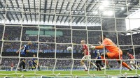 Inter sudah memimpin 2-0 pada babak pertama laga di Giuseppe Meazza, Sabtu (16/9/2023) malam WIB, lewat gol-gol Henrikh Mkhitaryan dan Marcus Thuram. AP/Antonio Calanni  