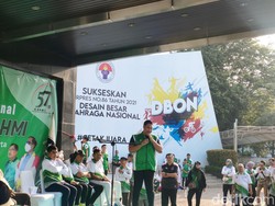 Kelakar Menpora Dito Sapa Mahfud Md Sebagai Wapres di Acara KAHMI