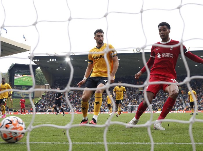Soccer Football - Premier League - Wolverhampton Wanderers v Liverpool - Molineux Stadium, Wolverhampton, Britain - September 16, 2023 Liverpool's Cody Gakpo scores their first goal Action Images via Reuters/Matthew Childs NO USE WITH UNAUTHORIZED AUDIO, VIDEO, DATA, FIXTURE LISTS, CLUB/LEAGUE LOGOS OR 'LIVE' SERVICES. ONLINE IN-MATCH USE LIMITED TO 45 IMAGES, NO VIDEO EMULATION. NO USE IN BETTING, GAMES OR SINGLE CLUB/LEAGUE/PLAYER PUBLICATIONS.