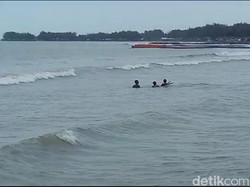 Bocah Asal Kramat Tewas Terseret Ombak Pantai Alam Indah Tegal