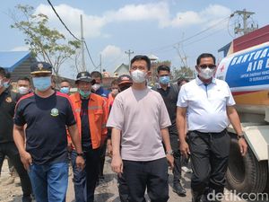 Pj Gubernur Jateng Cek Kebakaran TPA Putri Cempo, Bakal Kirim Water Bombing