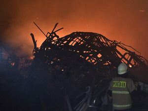 Sungguh Malang Museum Nasional, Gedung Warisan Belanda Hangus Semalam Sungguh Malang Museum Nasional, Gedung Warisan Belanda Hangus Semalam