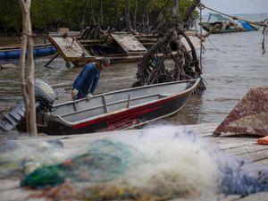 Rencana Relokasi Bikin Nelayan Pulau Rempang Tidak Melaut