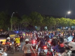 Suporter Bakar Motor di Kartasura, Polisi: PSIS Bertanggung Jawab