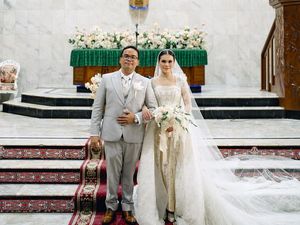 8 Foto Pernikahan Fritz Hutapea, Lamborghini Hingga Bentley Hiasi Parkiran 8 Foto Pernikahan Fritz Hutapea, Lamborghini Hingga Bentley Hiasi Parkiran