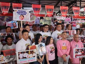 Viani Eks Kader PSI Deklarasi Hopeng Prabowo Dukung Prabowo Capres Viani Eks Kader PSI Deklarasi Hopeng Prabowo Dukung Prabowo Capres