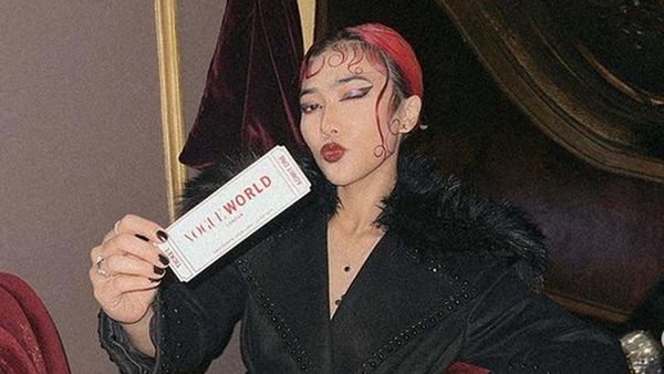 Foto: Isyana Sarasvati Eksis di Vogue World, Ketemu Kate Winslet dan Anna Wintour