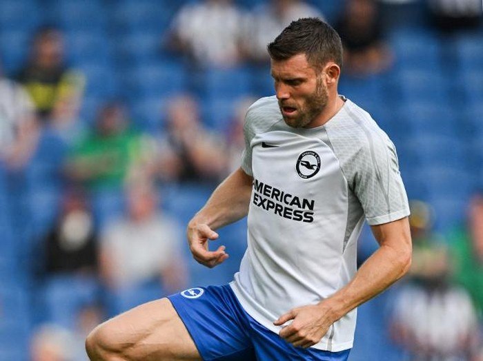 Brighton's English midfielder #06 James Milner warms up prior to the English Premier League football match between Brighton and Hove Albion and Newcastle United at the American Express Community Stadium in Brighton, southern England on September 2, 2023. (Photo by Glyn KIRK / AFP) / RESTRICTED TO EDITORIAL USE. No use with unauthorized audio, video, data, fixture lists, club/league logos or 'live' services. Online in-match use limited to 120 images. An additional 40 images may be used in extra time. No video emulation. Social media in-match use limited to 120 images. An additional 40 images may be used in extra time. No use in betting publications, games or single club/league/player publications. /