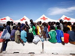 Jumlah Migran Melonjak, PM Italia Usulkan Blokade Laut