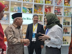 Senangnya Warga China Saat Berbincang Pakai Bahasa Arab dengan Maruf