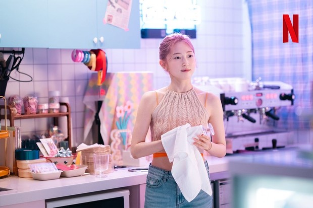 Foto aktris Park Yoo Rim sebagai Min Hee