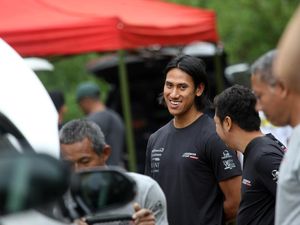 Sean Gelael Geber Mobil Baru di Putaran Ketiga Danau Toba Rally 2023 Sean Gelael Geber Mobil Baru di Putaran Ketiga Danau Toba Rally 2023