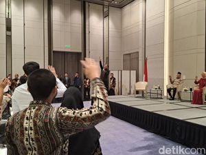 WNI di Shanghai China Nyanyi Rayuan Pulau Kelapa di Hadapan Wapres Maruf