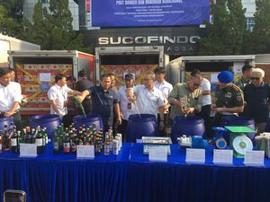 Zulhas Sebut Peredaran Miras & Barang Ilegal Ganggu Stabilitas Ekonomi