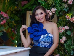 Kurangi Dunia Keartisan, Baby Margaretha Fokus Kerja Bidang Jasa Perjalanan Haji-Umrah