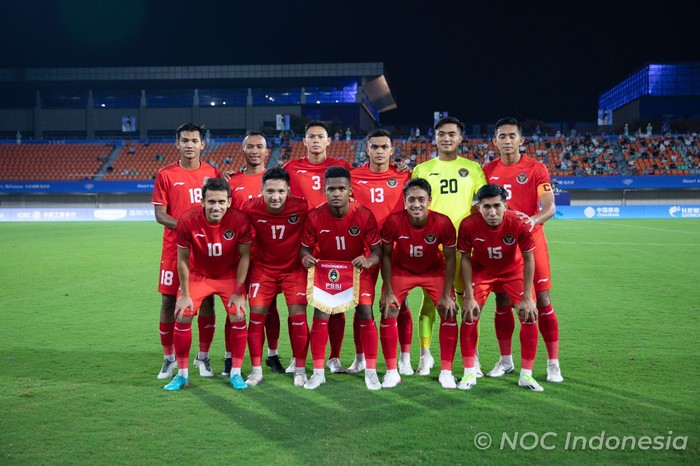 Timnas Indonesia U-24 memulai kiprah di Asian Games 2023 dengan menghadapi Kirgistan pada laga Grup F cabang sepakbola yang digelar di Zheijang Normal University East Stadium, China, Selasa (19/9/2023).